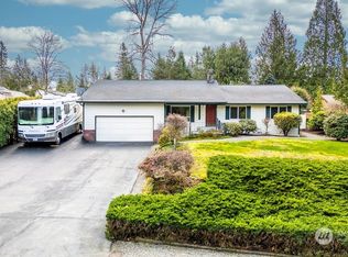 21415 SE 252nd Pl, Maple Valley, WA 98038
