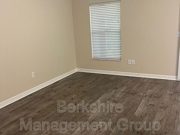 5th image of 4912 Cactus Needle Ln