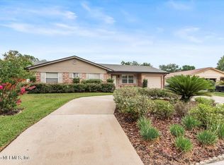 8515 Canton Dr, Jacksonville, FL 32221