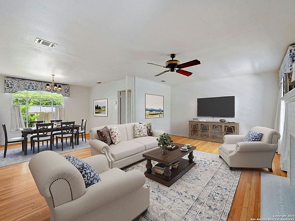 5th image of 187 E ELMVIEW PLACE