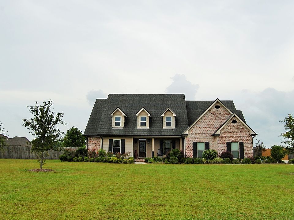 1st image of 132 Kings Brook Dr