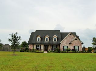 132 Kings Brook Dr, Schriever, LA 70395