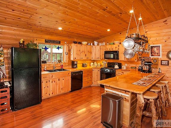 5th image of 4152 Lariat Way
