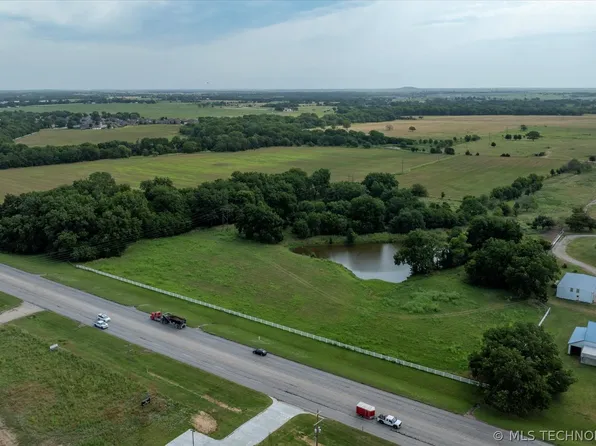 Washington Blvd, Bartlesville, OK 74006