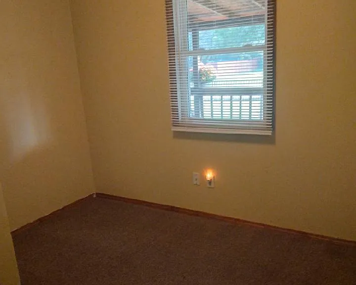 886 Hatcher Ave — Photo 23