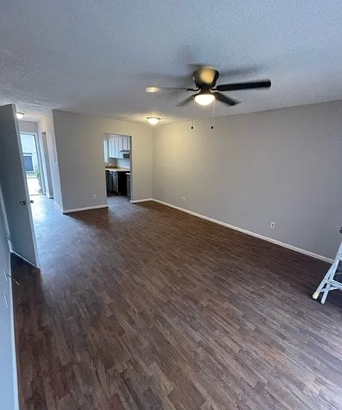 Fox Run Apartments — Photo 6