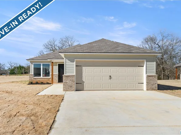 140 Skyline Loop, Eastaboga, AL 36260