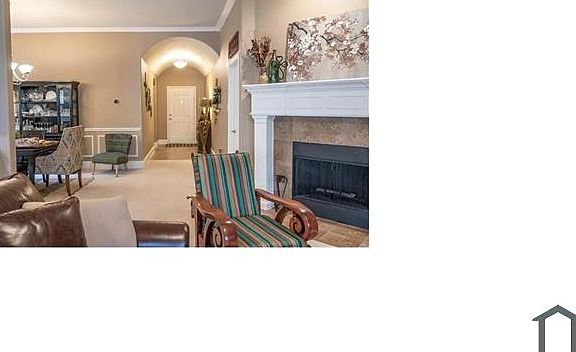 4th image of 1008 Tallahassee Dr