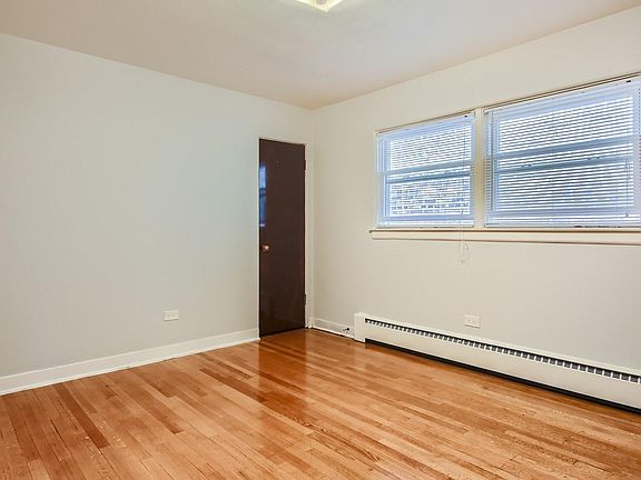 5th image of 5544 N Campbell Ave #3
