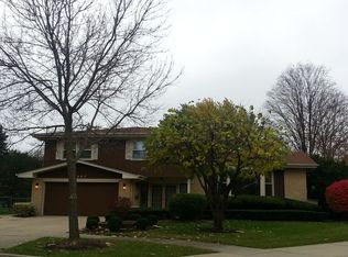 607 E Thorntree Ter, Arlington Heights, IL
