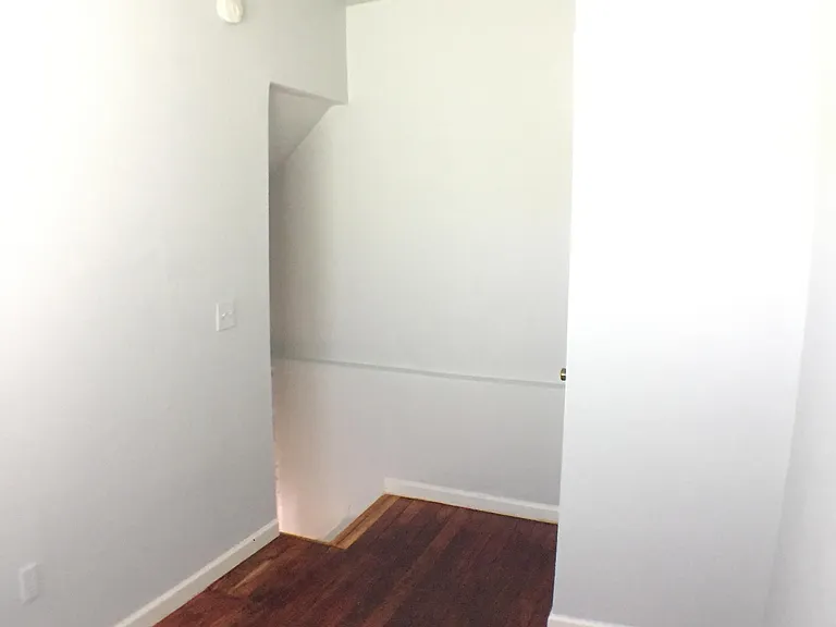 512 W Fillmore St #1 — Photo 2