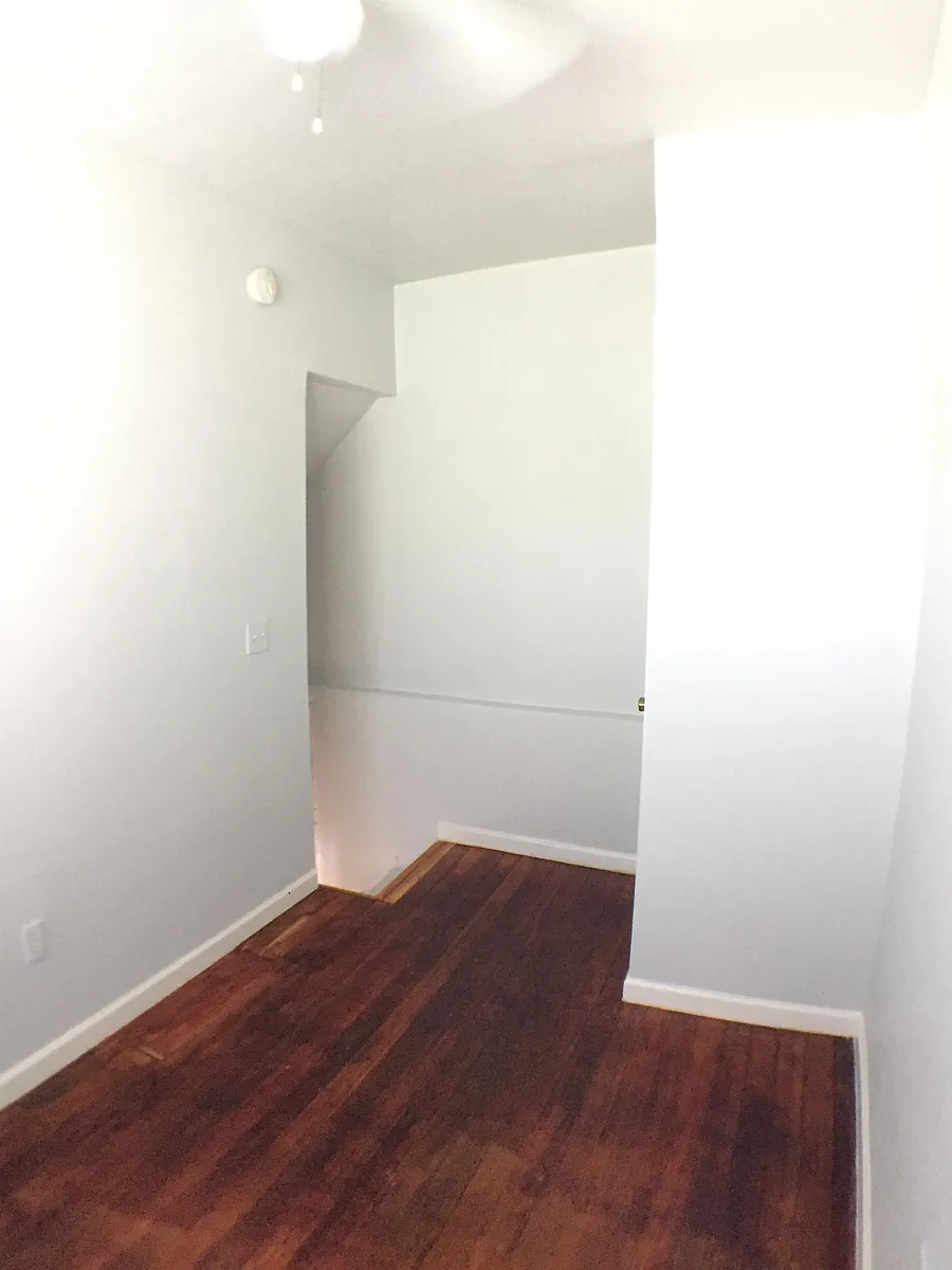 Building Photo - 512 W Fillmore St #1