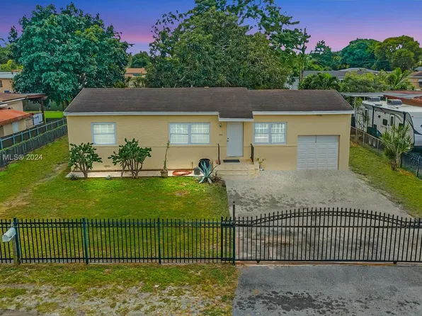 400 NW 150th St, Miami, FL 33168