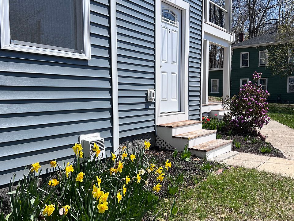 Front door for unit 2