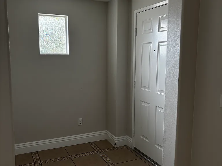 30858 Canterfield Dr — Photo 15