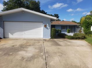 602 Heritage Ln APT B, Largo, FL 33770