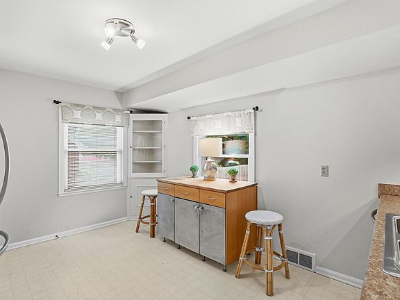 5th image of 2539 N 80th STREET