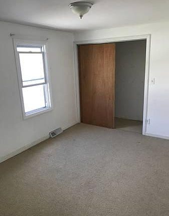 5th image of 290 Schenck St #5
