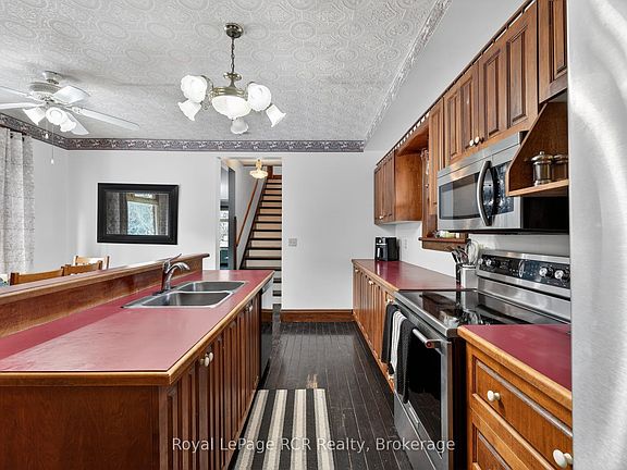 5th image of 2553 County Road 42 Rd