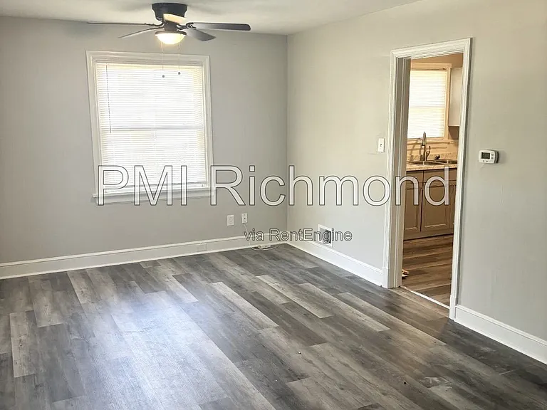 5231 Rockland Rd — Photo 2