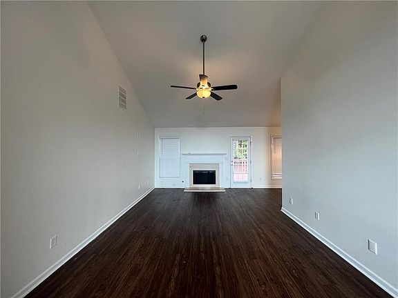 4th image of 2738 Ballyshannon Ct