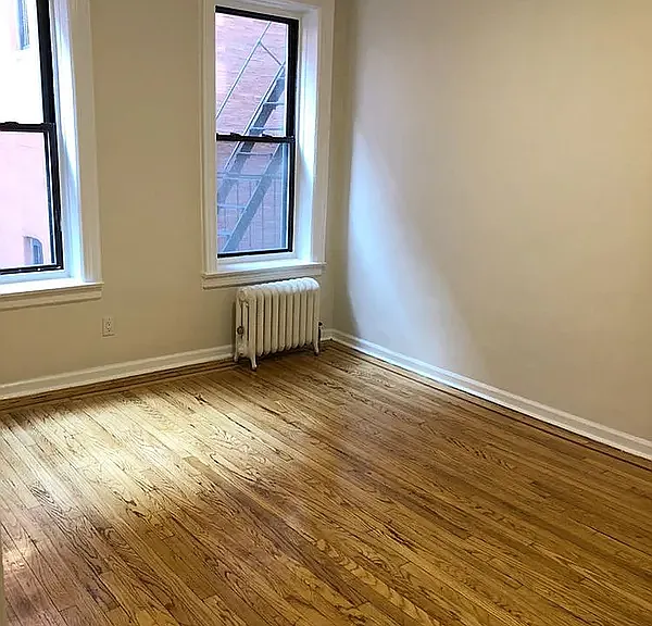 37-25 81st St #5H — Photo 4