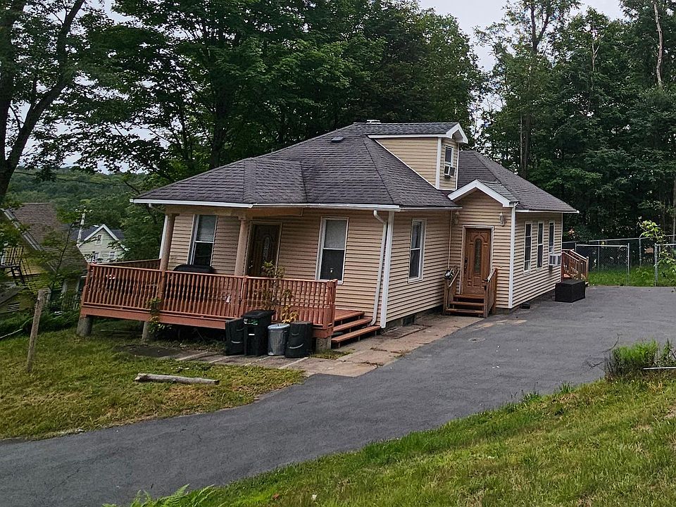 1st image of 286 S Main Street