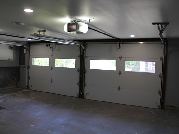 4th image of 445 Waterville Road