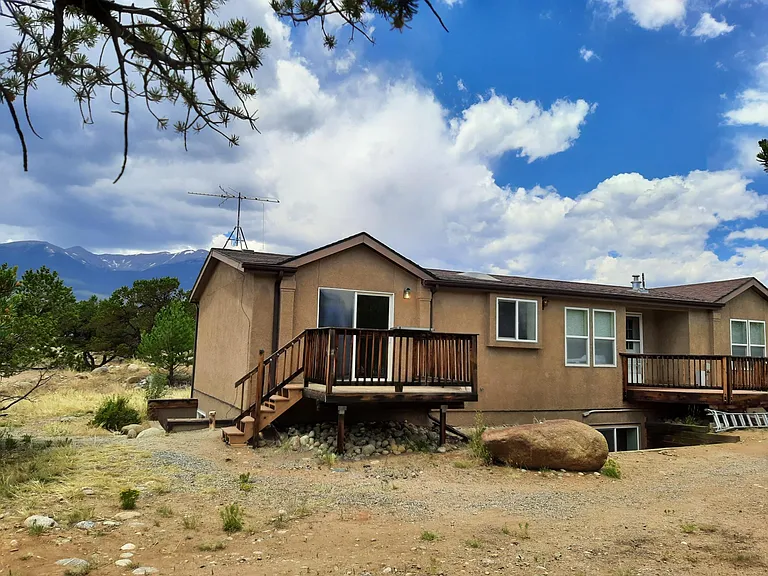 Mount Harvard Cir — Photo 19