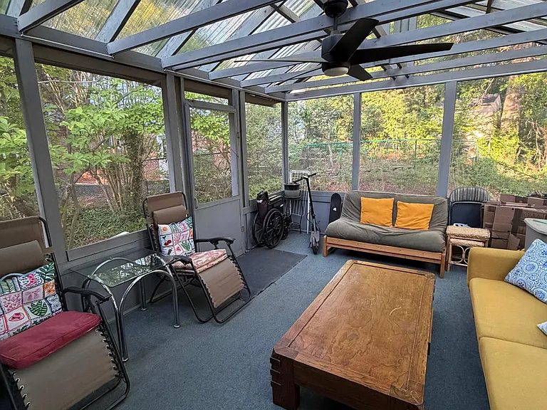 100 Periwinkle Ct — Photo 3