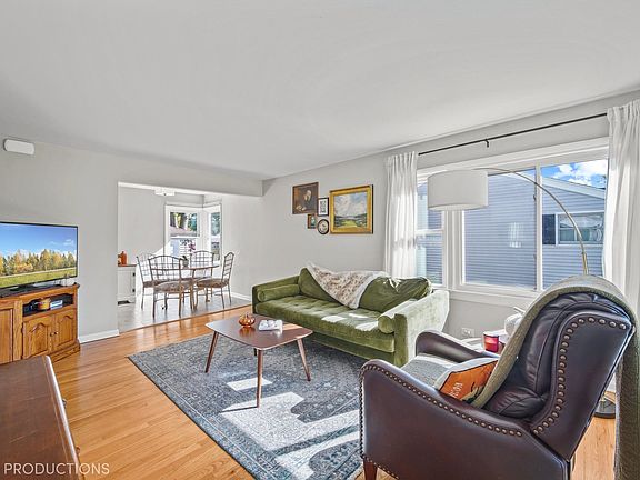4th image of 16907 Forest View Dr