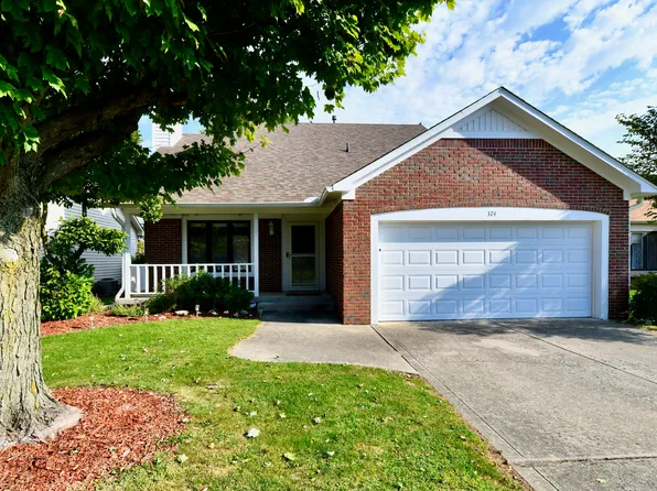 324 Suncrest Dr, Greenwood, IN 46143