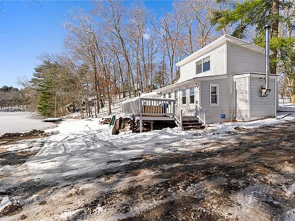 3rd image of 3 Tarklin Pond Dr