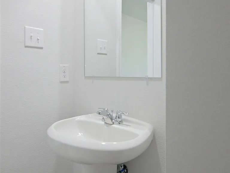 342 Azalea Trl — Photo 16