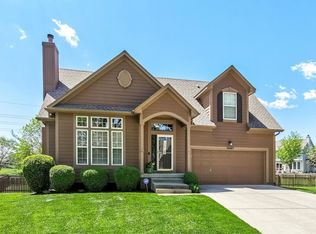 16447 W 158th Ter, Olathe, KS 66062
