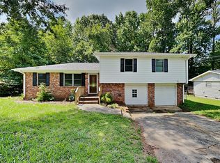 575 Cherry Ln, Jonesboro, GA 30238