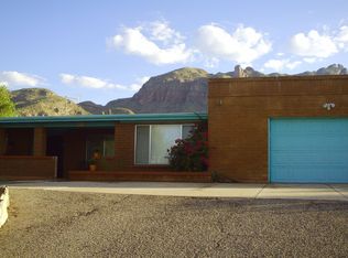 7135 N Lemmon Rock Cir, Tucson, AZ 85718
