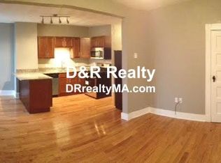 126 Cottage St #3, Boston, MA 02128