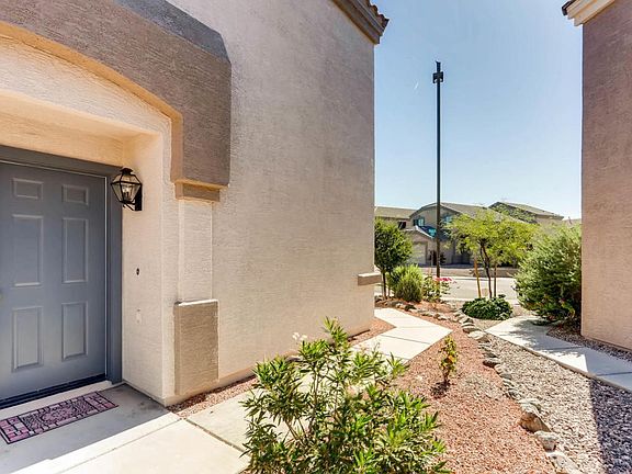 23982 W lasso Ln Buckeye AZ-large-003-23