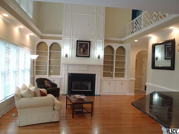 2nd image of 3495 Rock Bridge Dr NE
