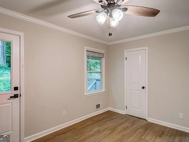 4734 N Springs Rd NW — Photo 23
