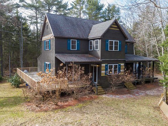 3rd image of 30 Bunchberry Ln