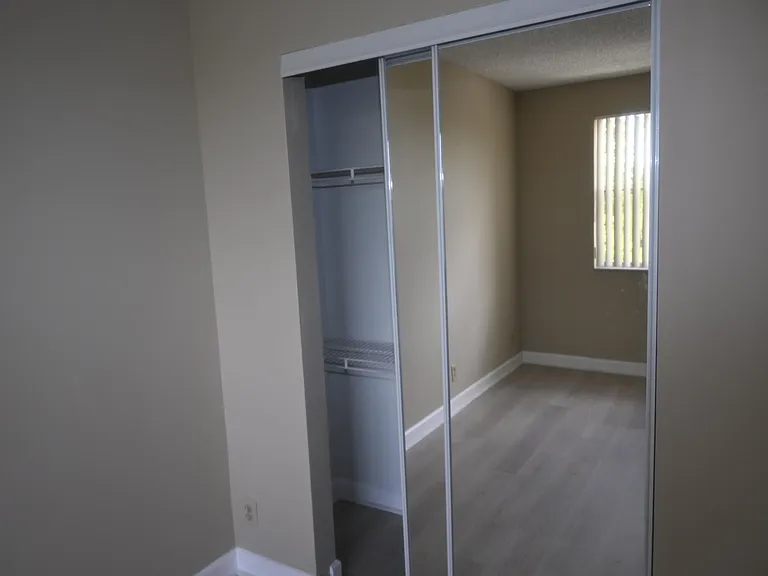 8721 Wiles Rd #305 — Photo 9