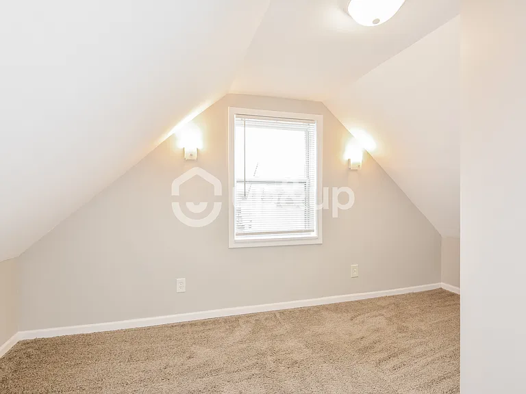 4000 Schiller Pl — Photo 10