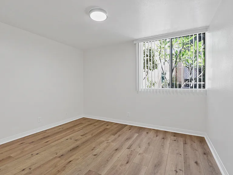 Parkwood Villas — Photo 15