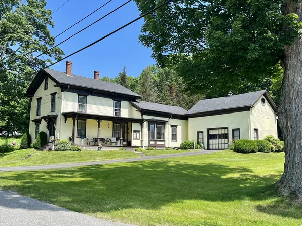 5 Upper Sylvan Street, Stockton Springs, ME 04981