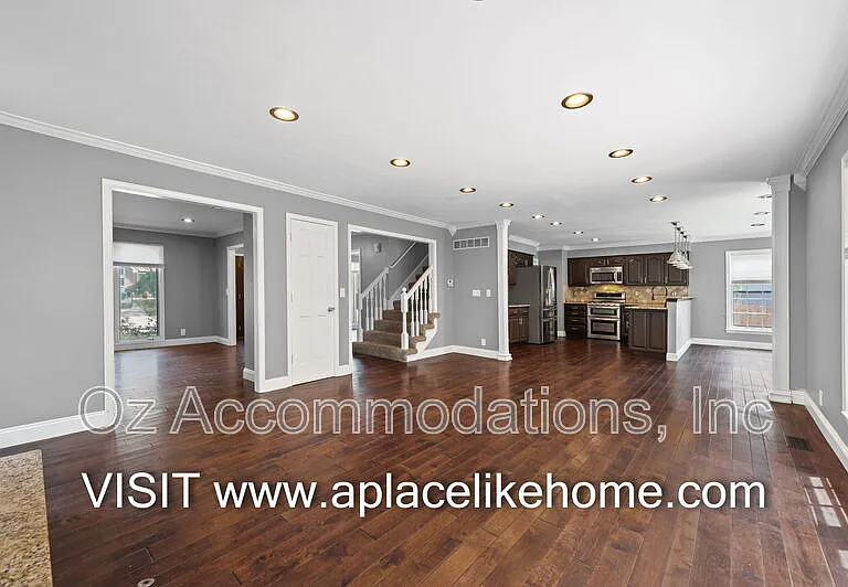 10508 Reeder St — Photo 8