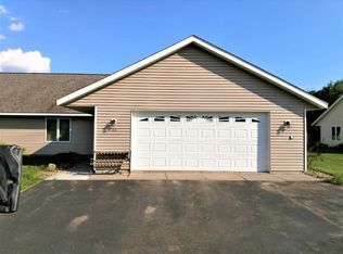 115 Baileyville Ct, Knapp, WI 54749