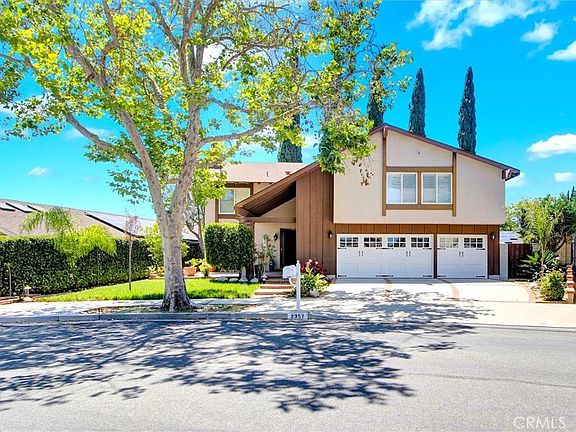 2nd image of 2357 Lawnview Ct
