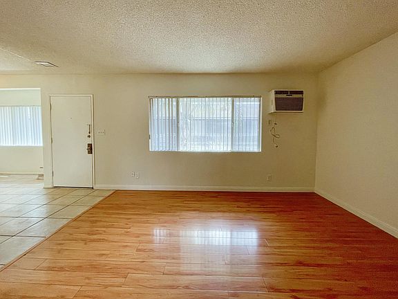 5th image of 532 N New Ave APT 12